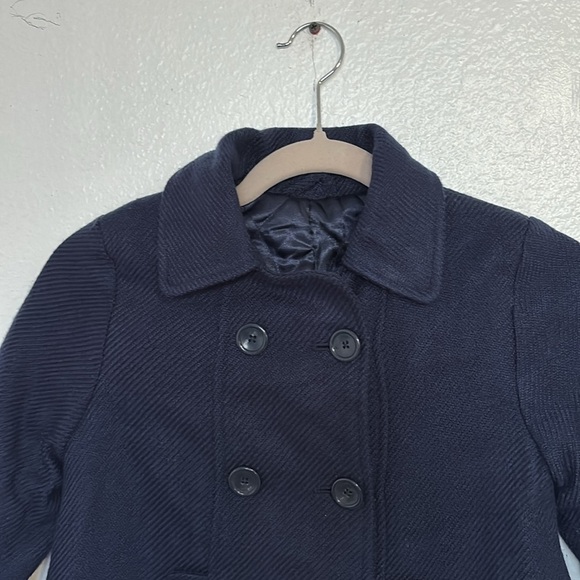 Girl's coat size 6 in navy blue with beige trim - Picture 4 of 11